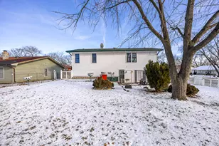 161 Oakwood Dr, Bolingbrook, IL 60440 - Photo 32