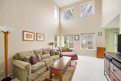 2298 Woodside Drive, Carpentersville, IL 60110 - Photo 8