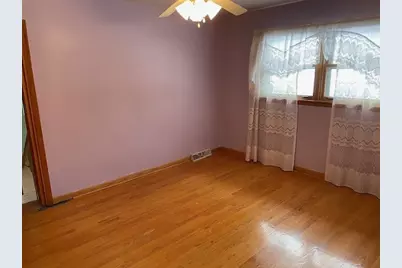 525 Bunning Drive, Downers Grove, IL 60516 - Photo 8