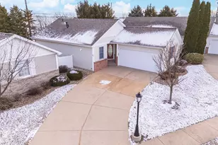 67 Astoria Way, Bloomington, IL 61704 - Photo 4