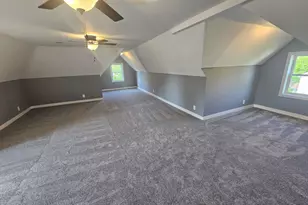 215 E Sale St, Tuscola, IL 61953 - Photo 34