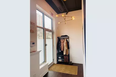 4704 N Kenmore Avenue #C, Chicago, IL 60640 - Photo 2