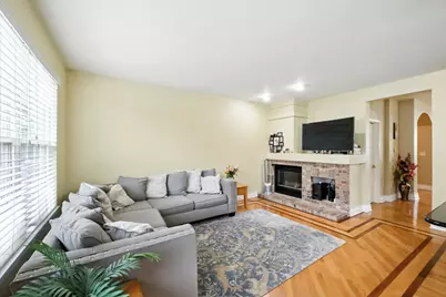 1270 Georgetown Way, Vernon Hills, IL 60061 - Photo 6