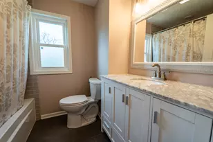 218 S Fairfield Ave, Lombard, IL 60148 - Photo 12