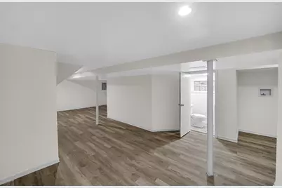 7246 S Wood Street, Chicago, IL 60636 - Photo 16