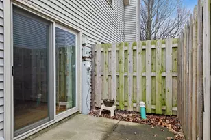 237 N Walnut St, Bensenville, IL 60106 - Photo 20