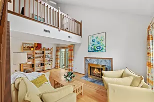 237 N Walnut St, Bensenville, IL 60106 - Photo 4