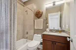 2720 N Lehmann Ct, Chicago, IL 60614 - Photo 16