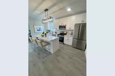 2416 N Springfield Avenue #2, Chicago, IL 60647 - Photo 4