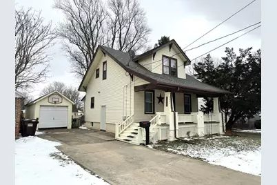 1441 S Float Avenue, Freeport, IL 61032 - Photo 2