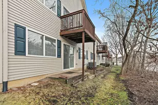 61 Samuel Dr, Streamwood, IL 60107 - Photo 26