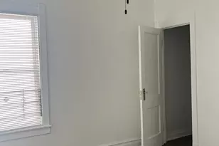 11814 S Parnell Ave, Chicago, IL 60628 - Photo 10