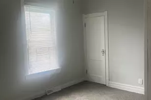 11814 S Parnell Ave, Chicago, IL 60628 - Photo 18