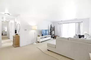 8640 Waukegan Rd, Morton Grove, IL 60053 - Photo 6