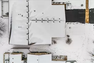 40 S Walnut Dr, North Aurora, IL 60542 - Photo 38