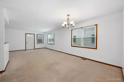 40 S Walnut Drive, North Aurora, IL 60542 - Photo 10