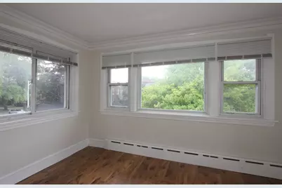 [Address not provided], Forest Park, IL 60130 - Photo 6