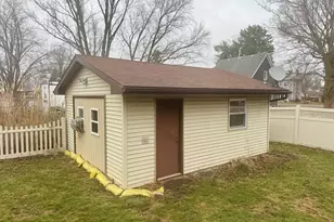 206 E Warren St, Leroy, IL 61752 - Photo 16