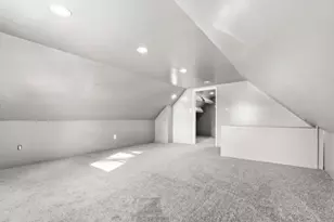 32 166th Pl, Calumet City, IL 60409 - Photo 10