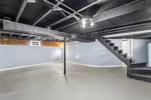 32 166th Pl, Calumet City, IL 60409 - Photo 14