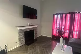 19409 Hickory Pl, Country Club Hills, IL 60478 - Photo 6