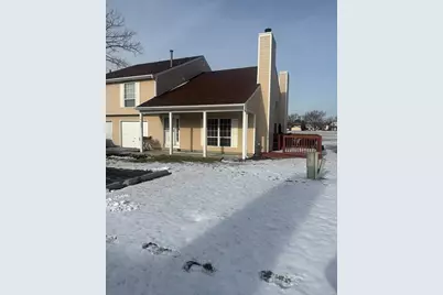 19409 Hickory Place #32D, Country Club Hills, IL 60478 - Photo 2