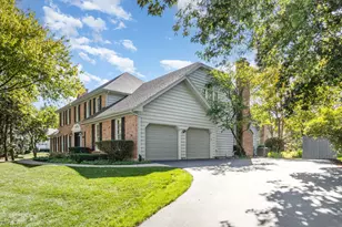 25W313 Mayflower Ave, Naperville, IL 60540 - Photo 30
