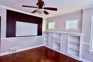 6210 S Sacramento Ave, Chicago, IL 60629 - Photo 4