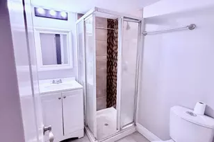 6210 S Sacramento Ave, Chicago, IL 60629 - Photo 24