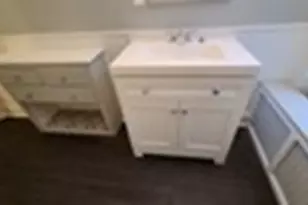 404 Gillett Ave, Waukegan, IL 60085 - Photo 10