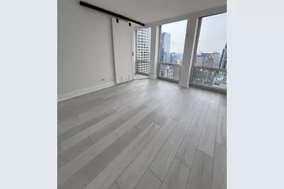 111 E Chestnut Street #39D, Chicago, IL 60611 - Photo 8
