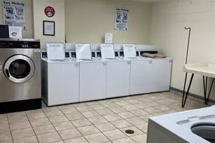 111 E Chestnut St, Chicago, IL 60611 - Photo 14