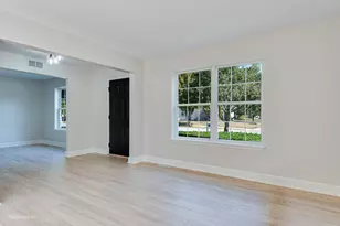 2723 Hillsboro Blvd, Aurora, IL 60503 - Photo 6