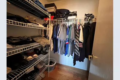 900 Windstone Court, Lake in the Hills, IL 60156 - Photo 10