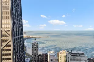 180 E Pearson St, Chicago, IL 60611 - Photo 32