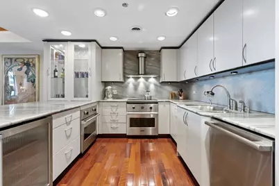 180 E Pearson Street #4002, Chicago, IL 60611 - Photo 18