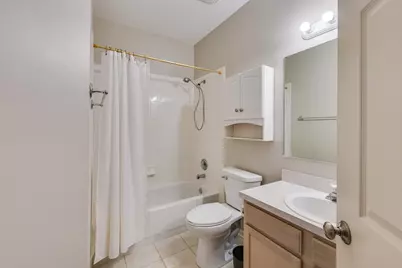 7105 Westwood Drive #7105, Carpentersville, IL 60110 - Photo 8