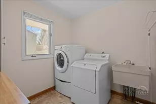 36 Winthrop New Rd, Sugar Grove, IL 60554 - Photo 24