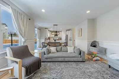 408 Fountain Avenue, Elgin, IL 60124 - Photo 14