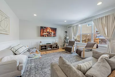 408 Fountain Avenue, Elgin, IL 60124 - Photo 12