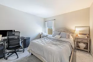 408 Fountain Ave, Elgin, IL 60124 - Photo 16