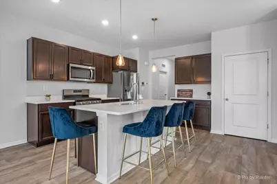 6324 Maple Glen Drive #6324, Wonder Lake, IL 60097 - Photo 6