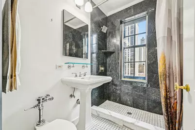 73 E Elm Street #12D, Chicago, IL 60611 - Photo 30