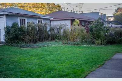 2042 W Walton Street, Chicago, IL 60622 - Photo 14