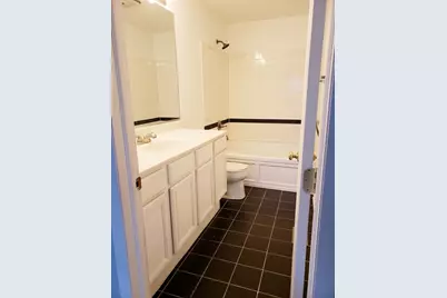 292 Waterbury Circle, Oswego, IL 60543 - Photo 12