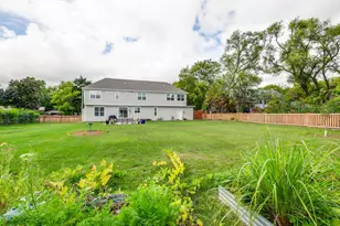 23051 N Prairie Ln, Lincolnshire, IL 60069 - Photo 32