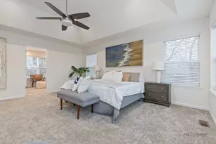 23051 N Prairie Ln, Lincolnshire, IL 60069 - Photo 20