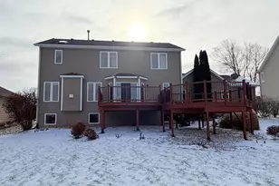 13375 Springhill Dr, Winnebago, IL 61088 - Photo 2