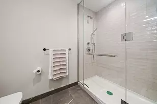 366 W Superior St, Chicago, IL 60654 - Photo 28