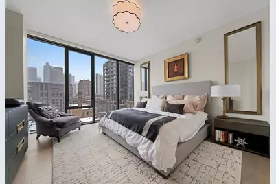 366 W Superior Street #801, Chicago, IL 60654 - Photo 14